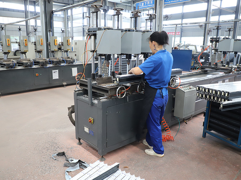 Shiny-Control Technology Develop (Beijing) Co., Ltd. productielijn van de fabrikant
